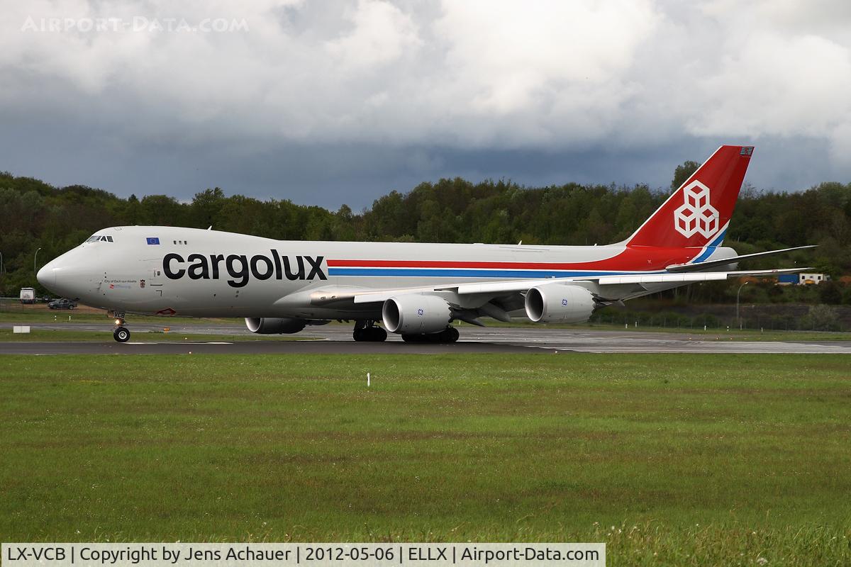 LX-VCB, 2010 Boeing 747-8R7F C/N 35806, What a beauty! Line-up rwy 24