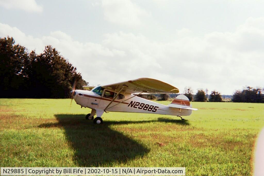 N29885, 1941 Taylorcraft BL12-65 C/N 2736, N29885 Taxiing on private field in Pace, FL 2002 at pre-buy.