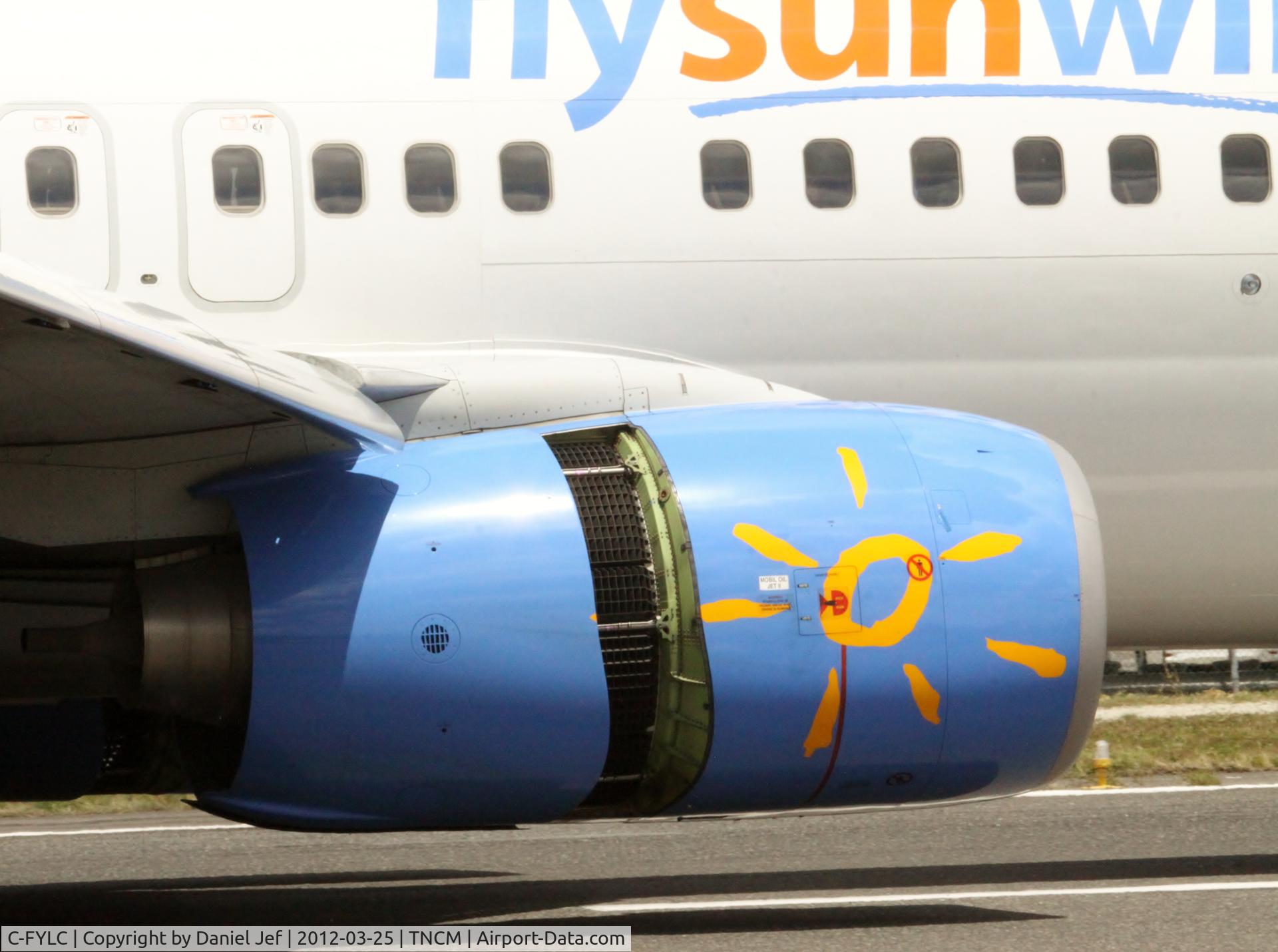 C-FYLC, 2006 Boeing 737-8BK C/N 33029, C-FYLC