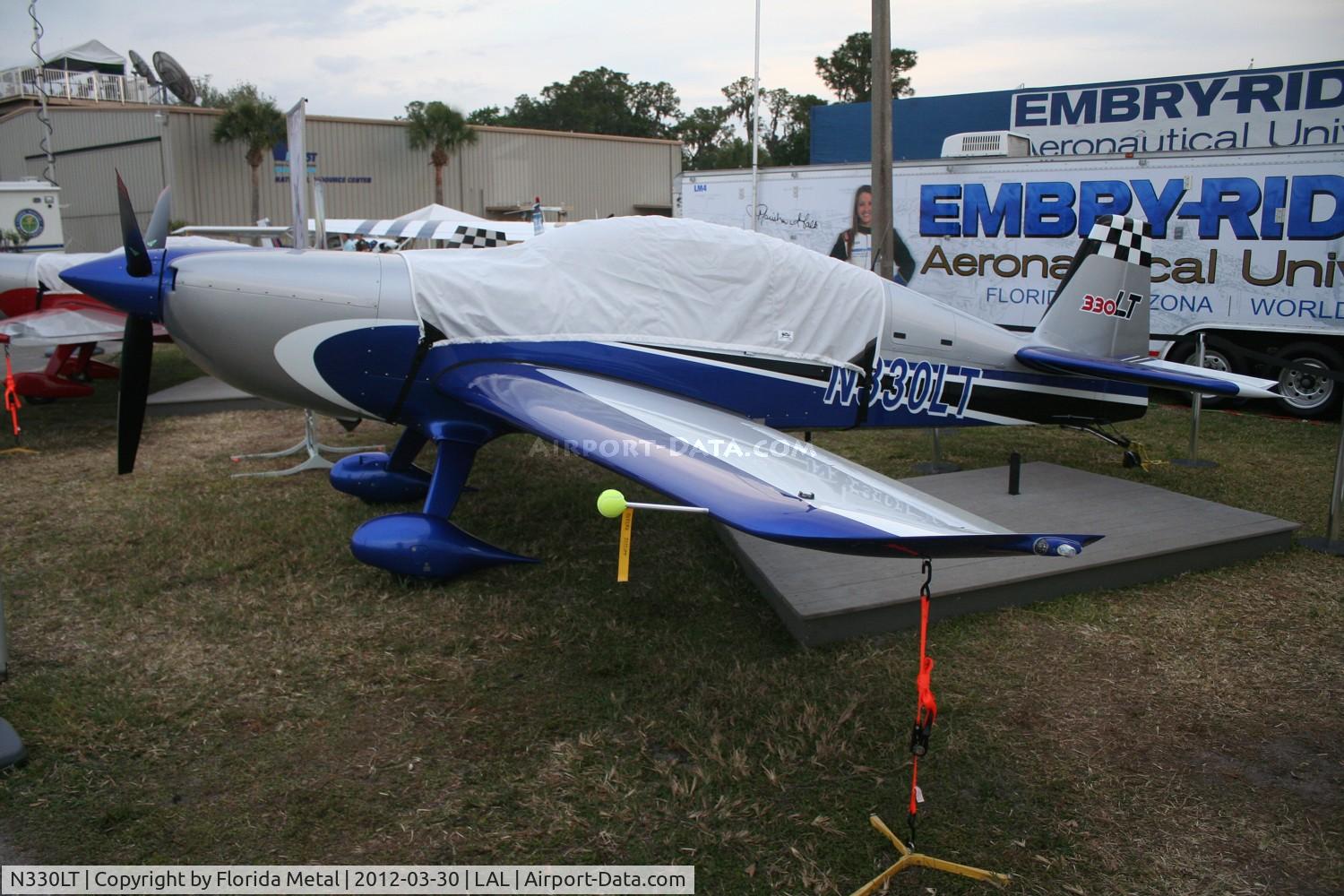 N330LT, Extra EA-300LT C/N LT009, Extra 300