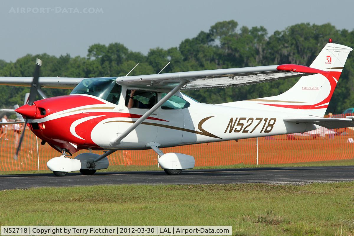 N52718, 1974 Cessna 182P Skylane C/N 18262795, At 2012 Sun N Fun