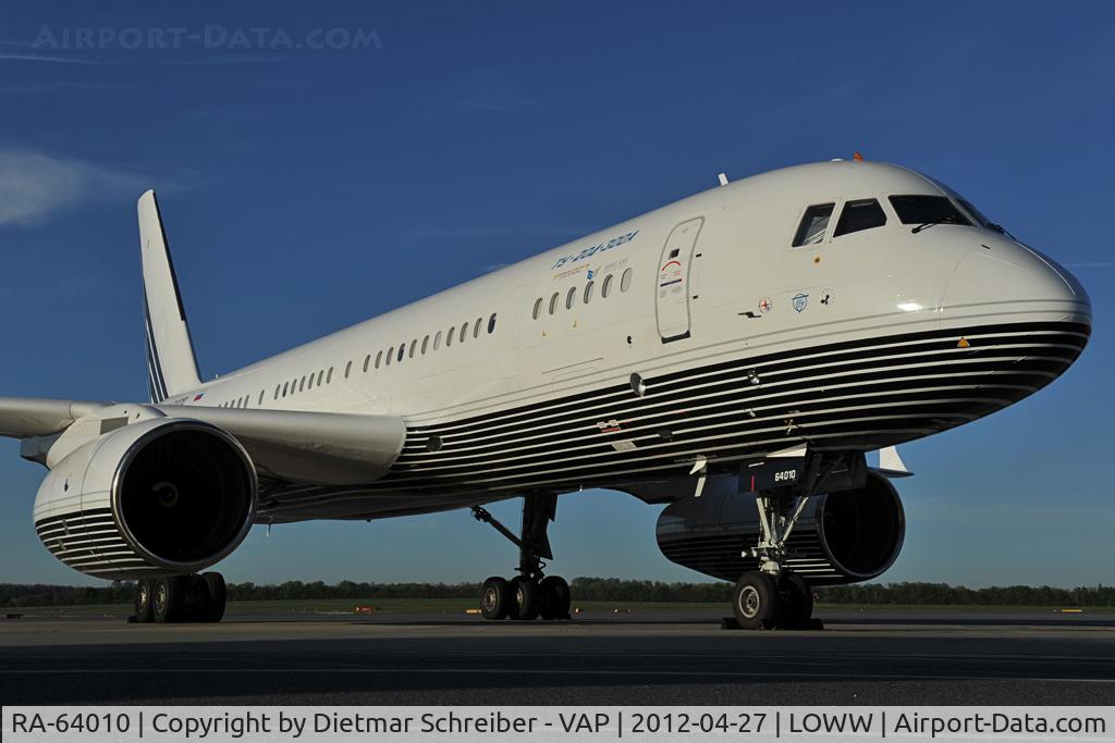 RA-64010, 1993 Tupolev Tu-204C C/N 145074-3164010, Tupolev 204