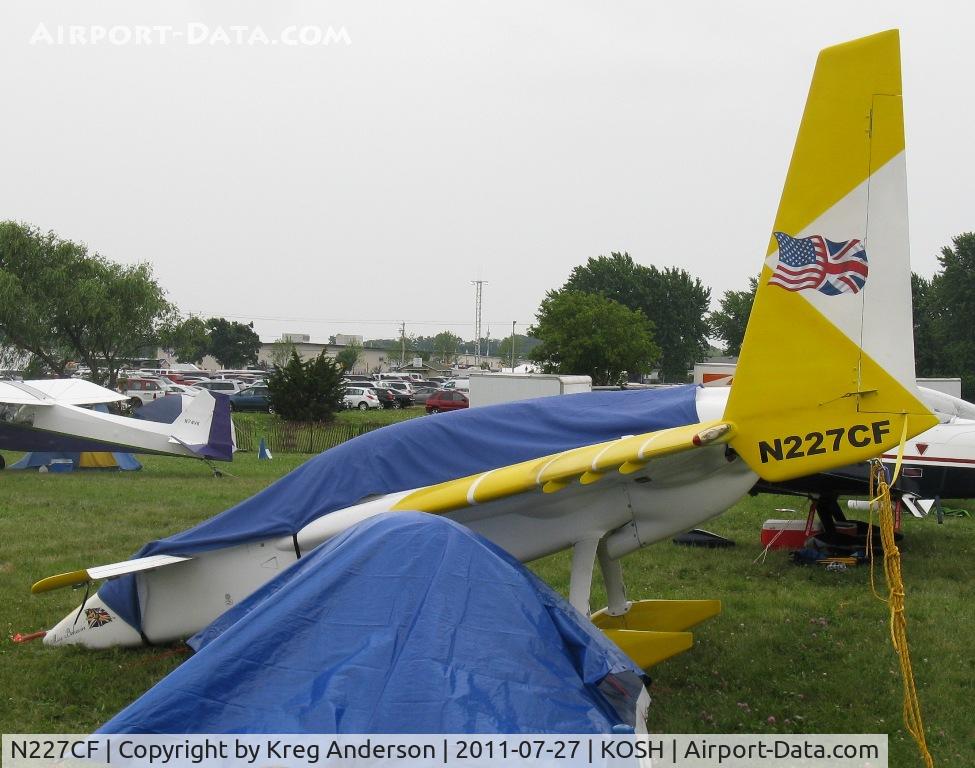 N227CF, Rutan Long-EZ C/N 001 (N227CF), EAA AirVenture 2011