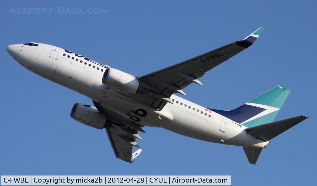 C-FWBL, 2003 Boeing 737-7CT C/N 32750, Take Off 24L