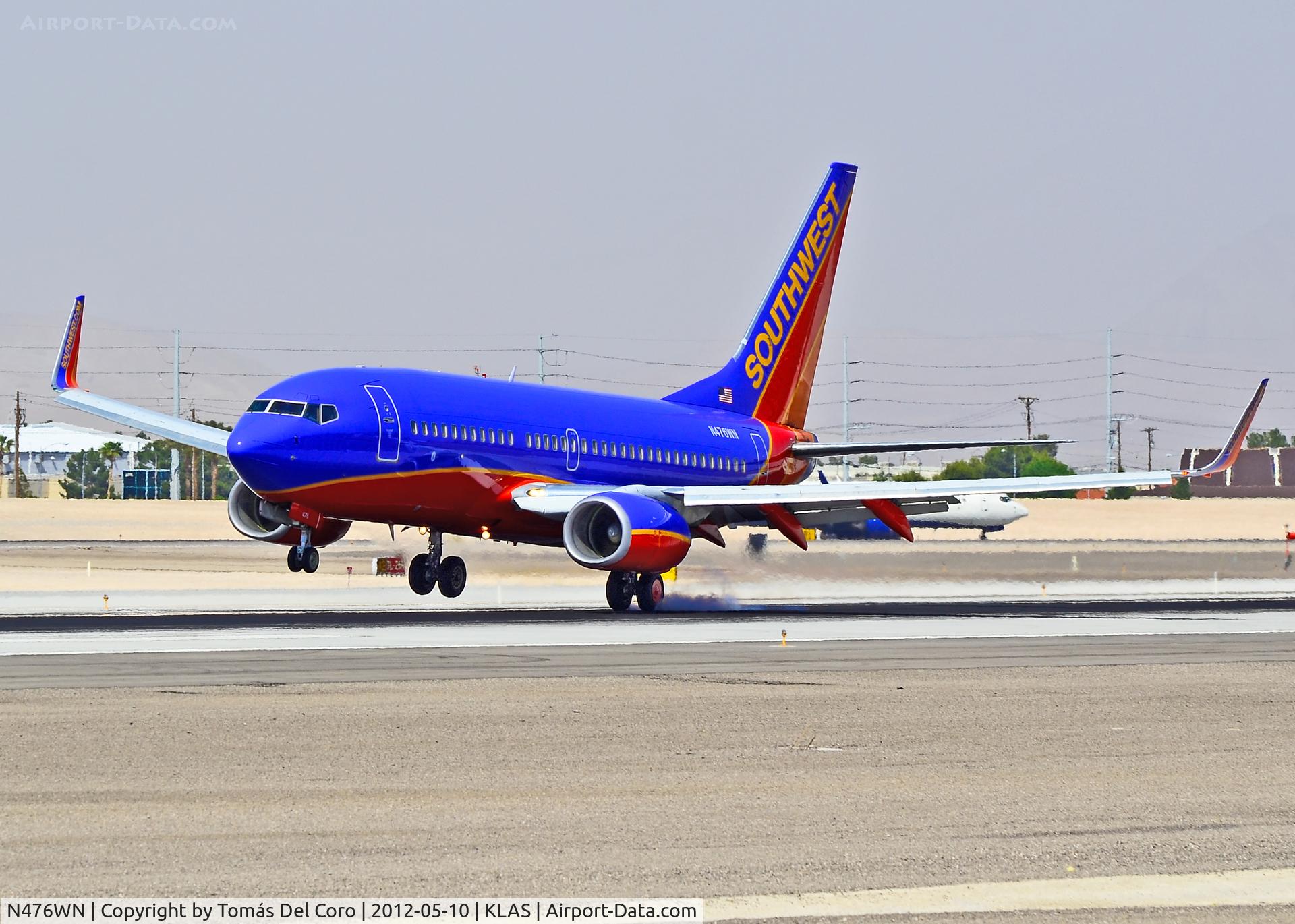 N476WN, 2004 Boeing 737-7H4 C/N 32475, N476WN Southwest Airlines 2004 Boeing 737-7H4 C/N 32475

- Las Vegas - McCarran International (LAS / KLAS)
USA - Nevada, May 10, 2012
Photo: Tomás Del Coro