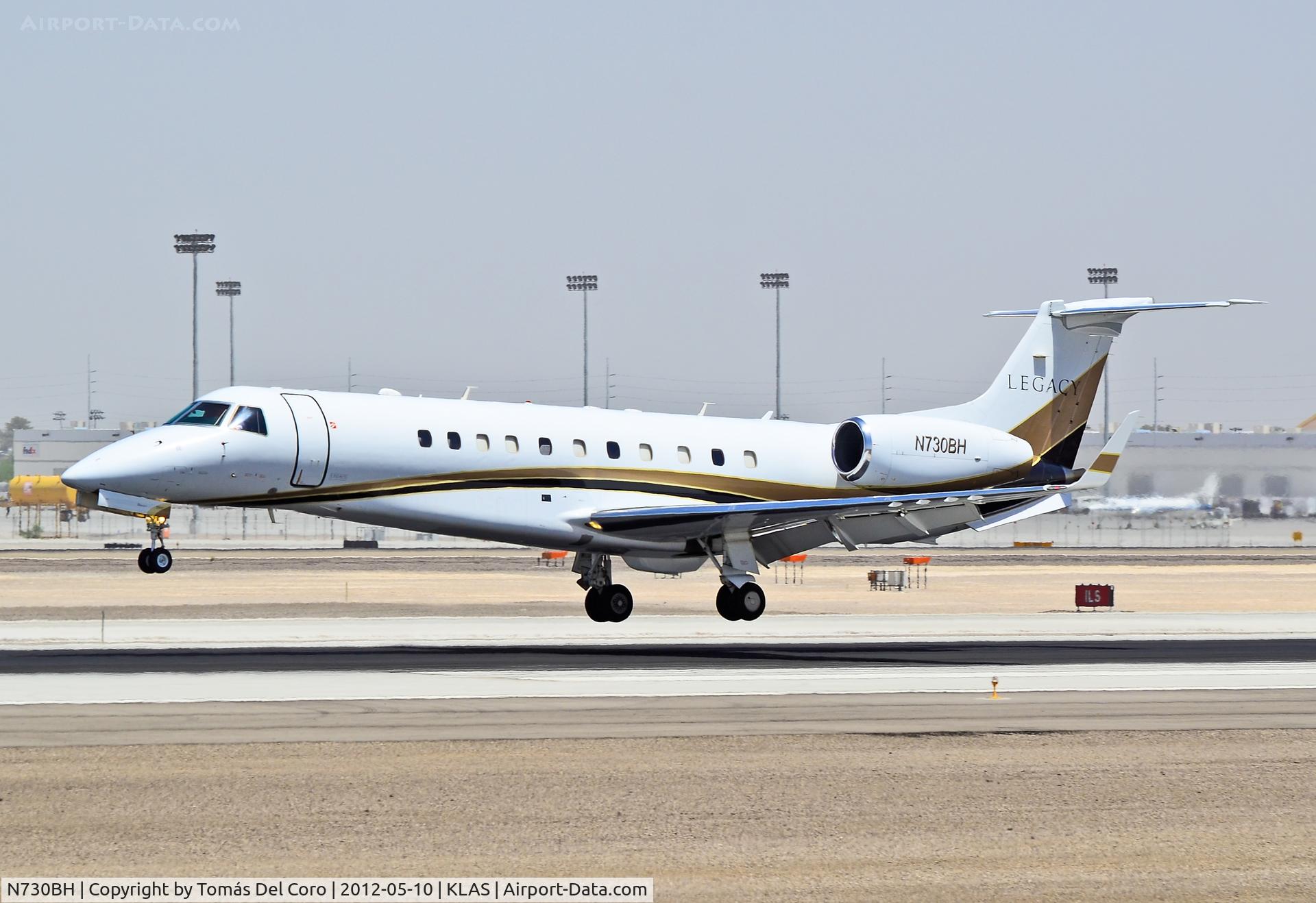 N730BH, 2003 Embraer EMB-135BJ Legacy C/N 145730, N730BH 2003 Embraer EMB-135BJ Legacy C/N 145730

- Las Vegas - McCarran International (LAS / KLAS)
USA - Nevada, May 10, 2012
Photo: Tomás Del Coro