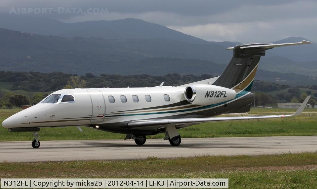 N312FL, 2011 Embraer EMB-505 Phenom 300 C/N 50500037, Departure to Take Off