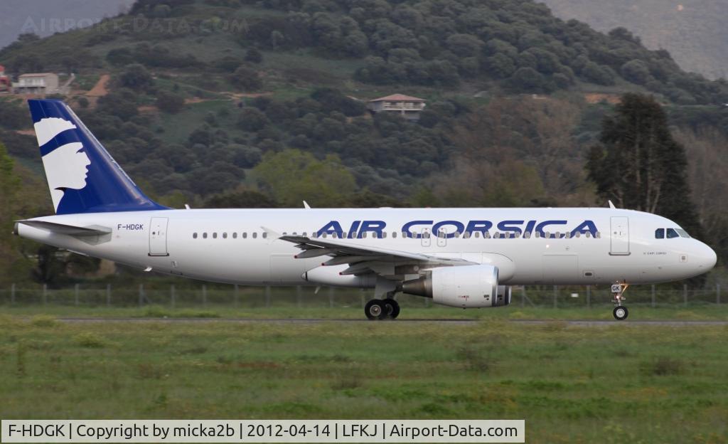 F-HDGK, 2010 Airbus A320-214 C/N 4478, Take off