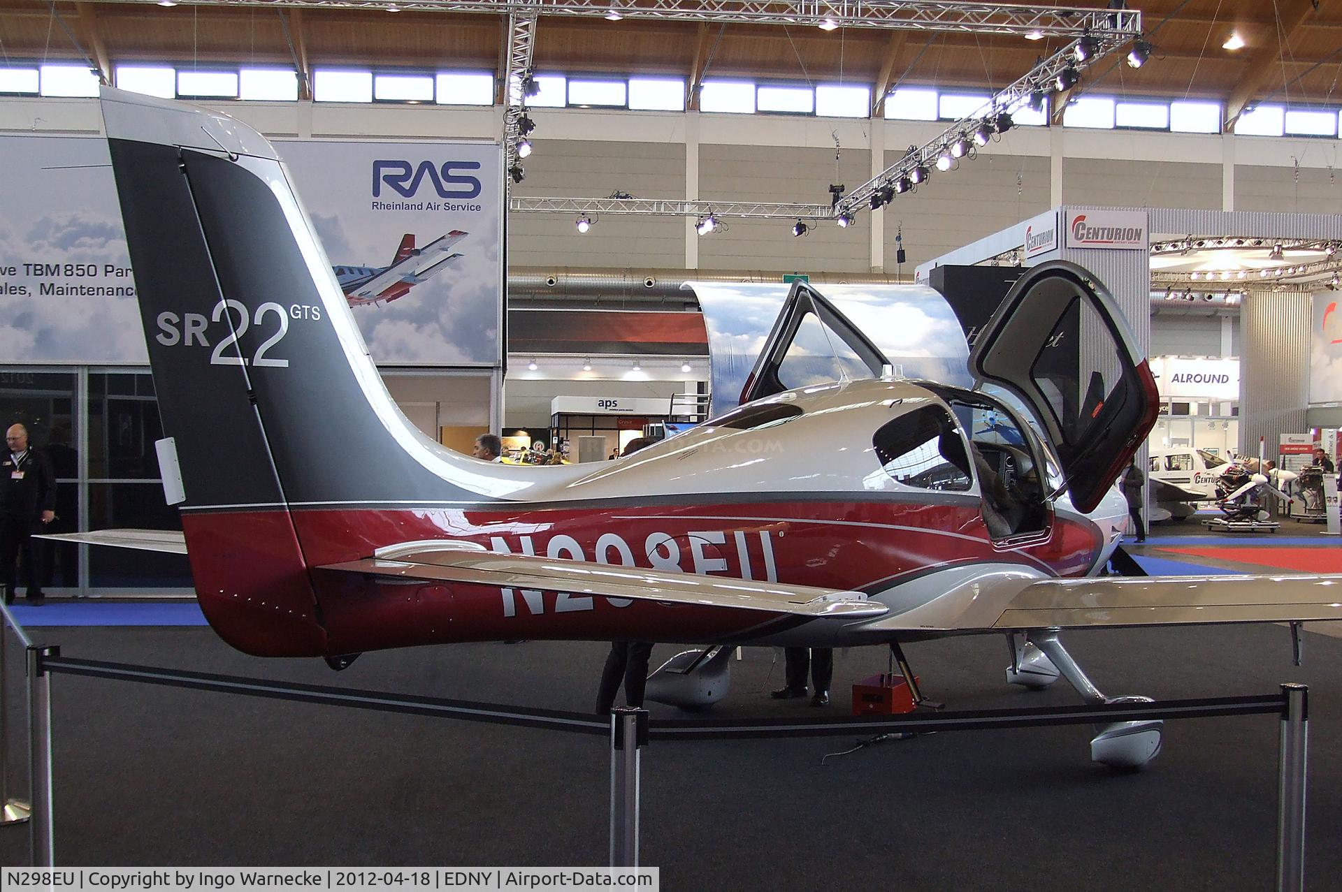 N298EU, Cirrus SR22 GTS C/N 3838, Cirrus SR22 GTS at the Aero 2012, Friedrichshafen