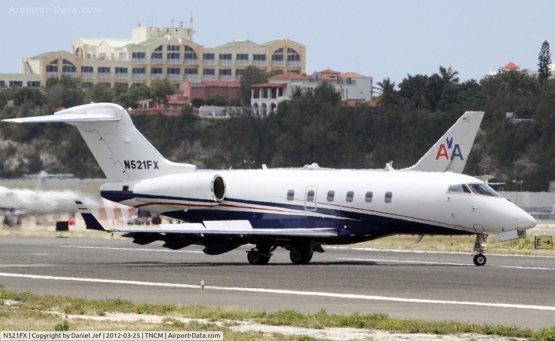 N521FX, 2005 Bombardier Challenger 300 (BD-100-1A10) C/N 20057, n521fx