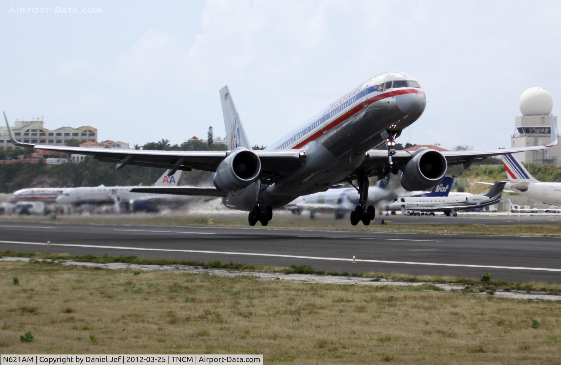 N621AM, 1990 Boeing 757-223 C/N 24579, N621AM