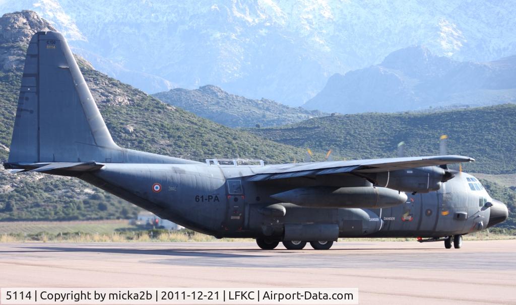 5114, 1987 Lockheed C-130H Hercules C/N 382-5114, Taxing