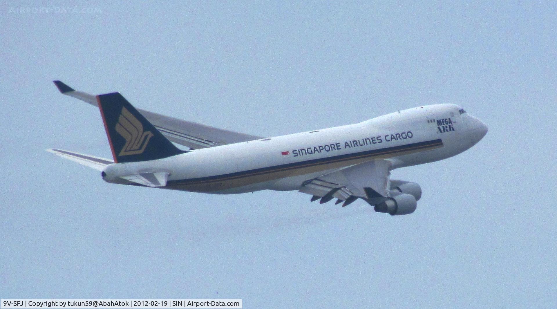 9V-SFJ, 2001 Boeing 747-412F/SCD C/N 26559, Singapore Airlines Cargo