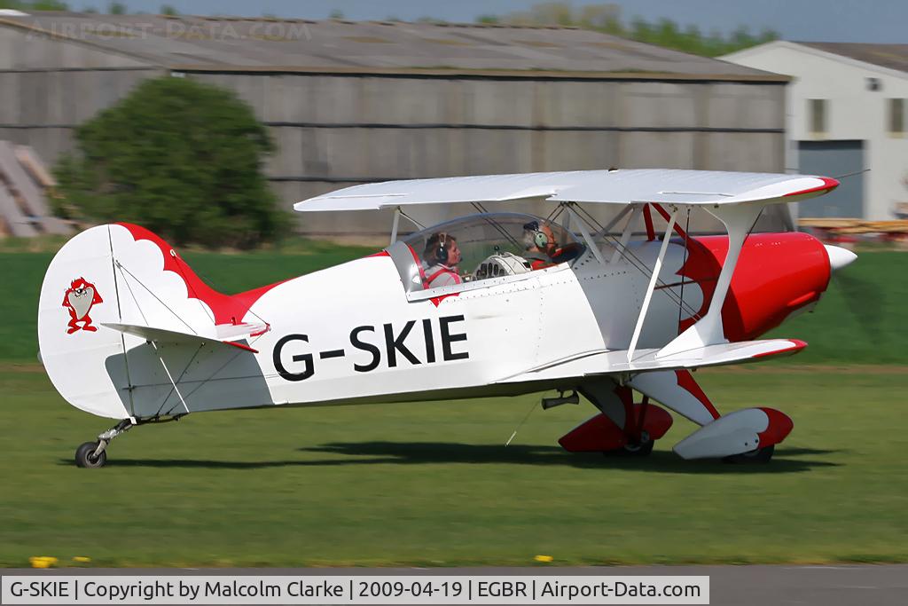 G-SKIE, 1989 Steen Skybolt C/N AACA/357, Steen Skybolt, Breighton Airfield, April 2009.