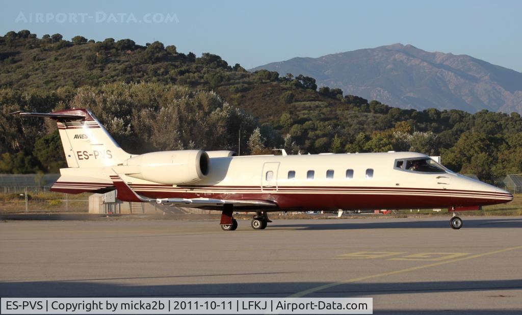 ES-PVS, 2000 Learjet 60 C/N 60-190, Taxiing