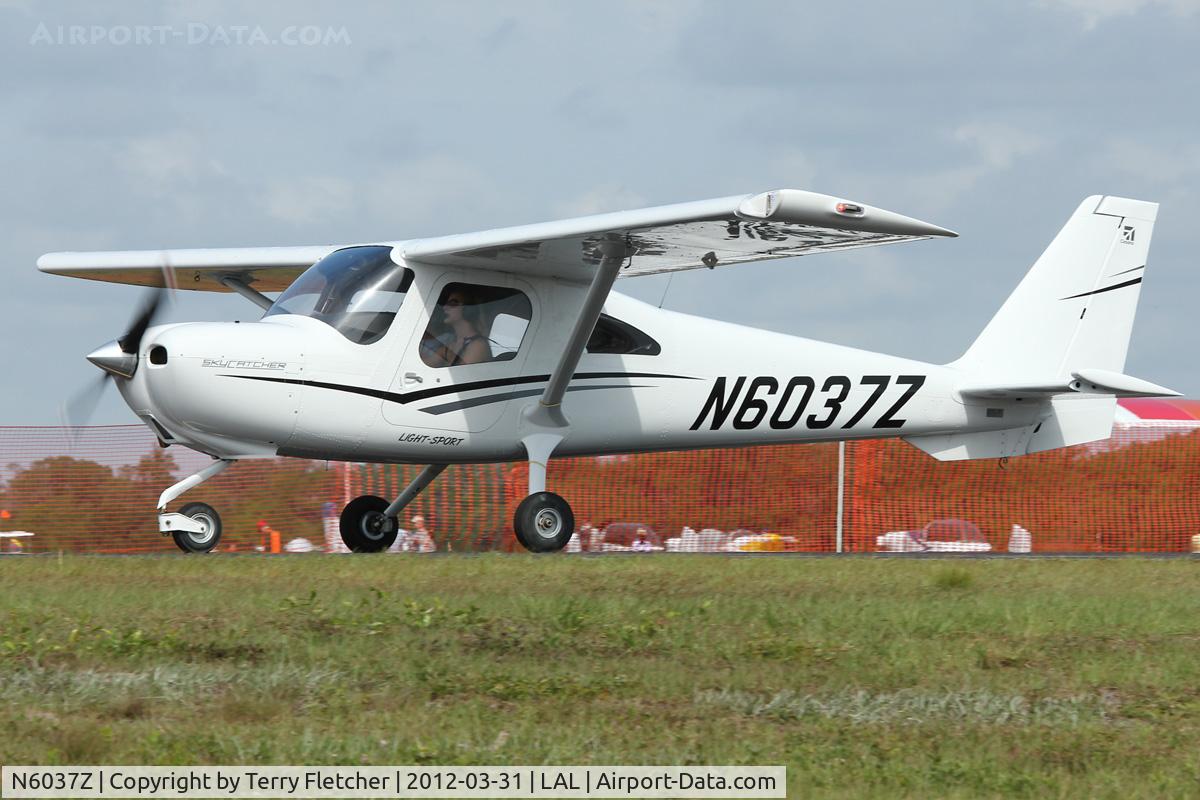 N6037Z, Cessna 162 Skycatcher C/N 16200158, At 2012 Sun N Fun