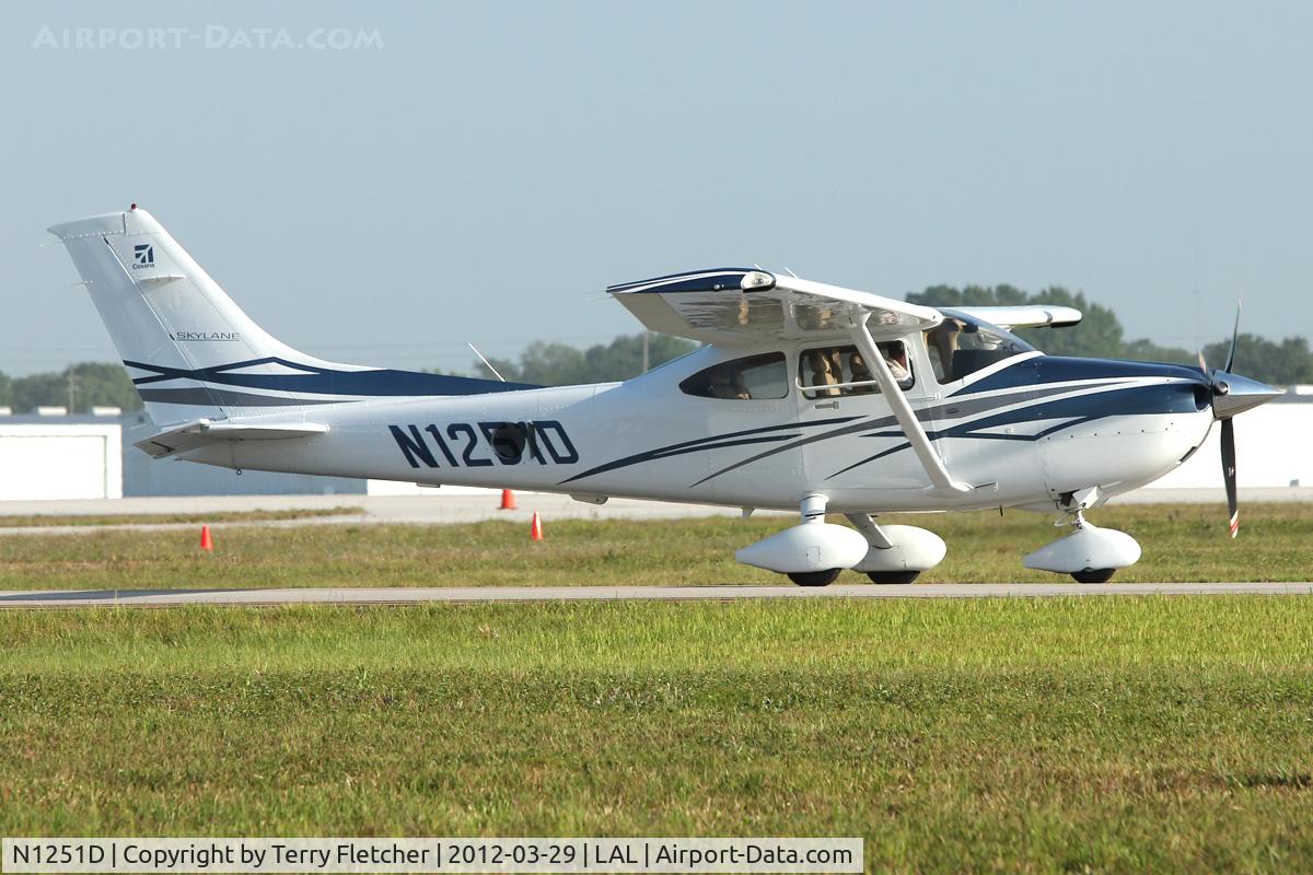 N1251D, 2007 Cessna 182T Skylane C/N 18282023, At 2012 Sun N Fun