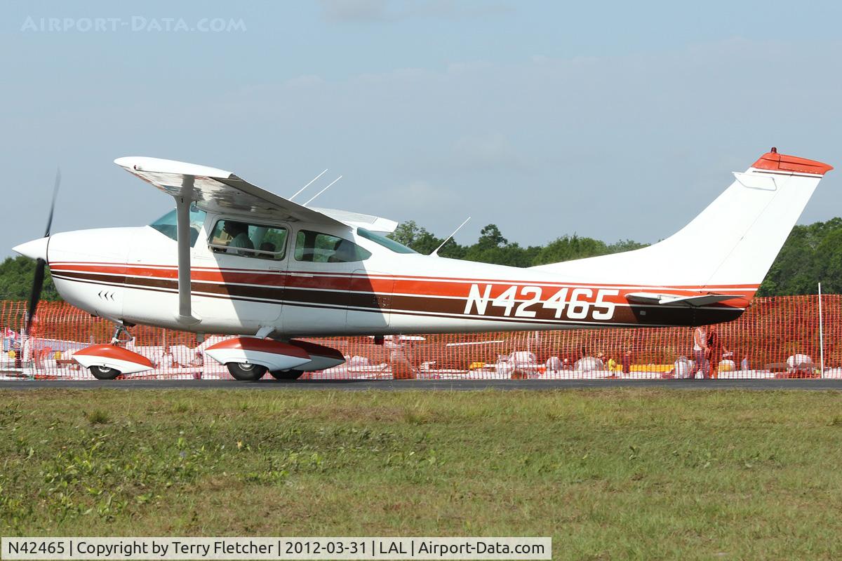 N42465, 1968 Cessna 182L Skylane C/N 18259027, At 2012 Sun N Fun