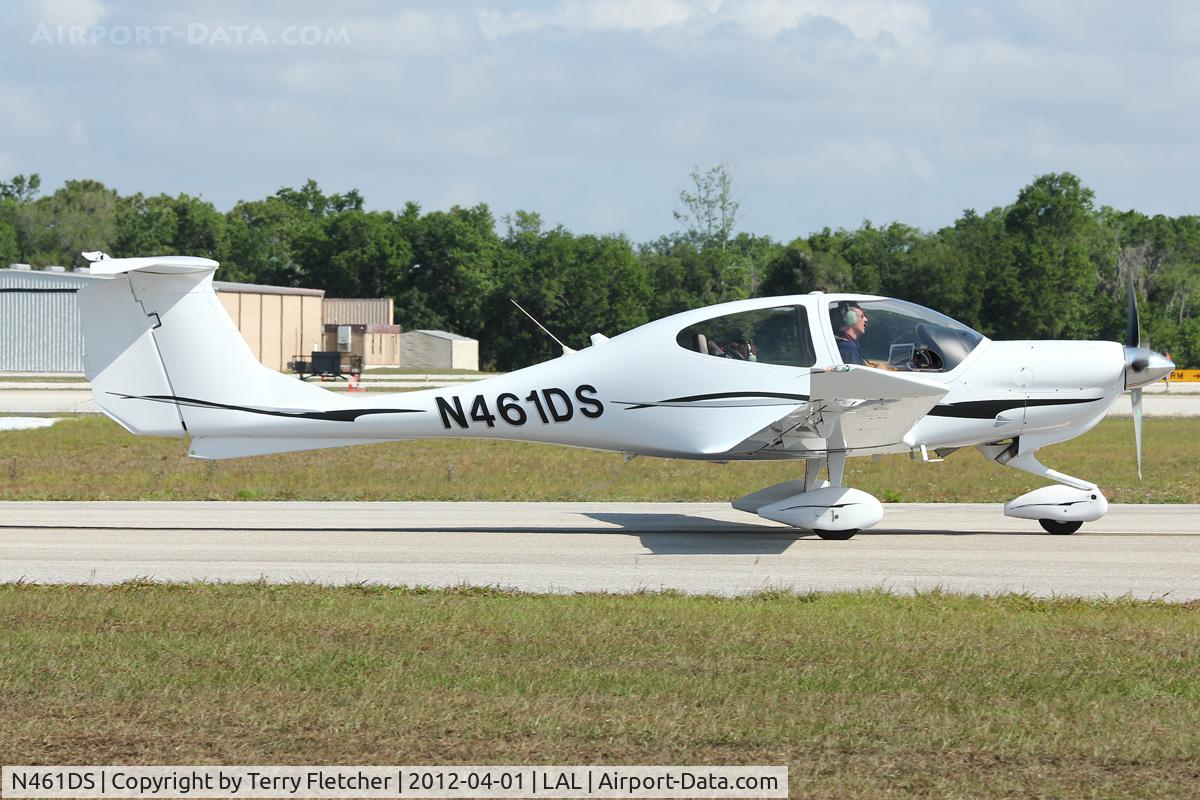 N461DS, 2007 Diamond DA-40 Diamond Star C/N 40.761, At 2012 Sun N Fun
