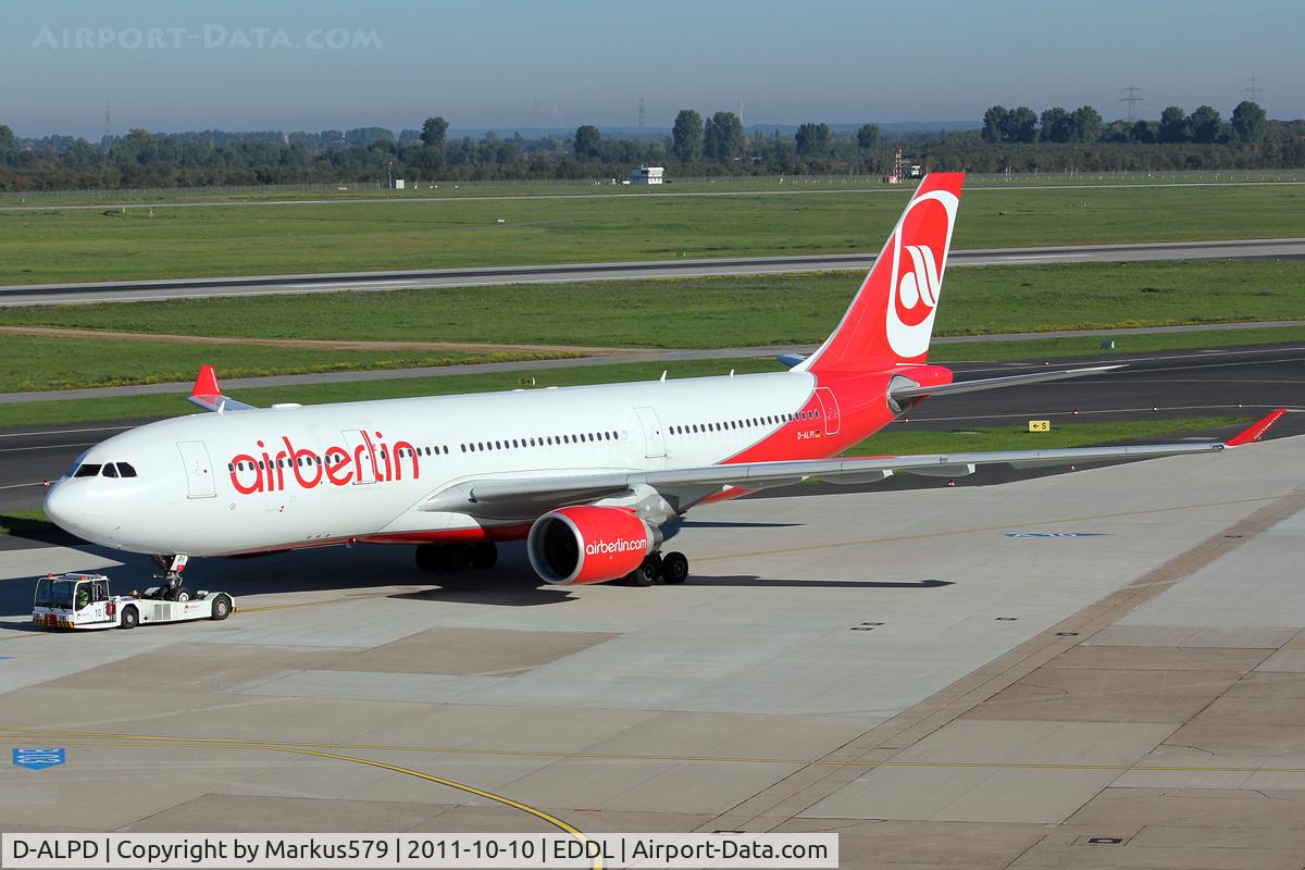 D-ALPD, 2002 Airbus A330-223 C/N 454, Canon EOS 550D / 18 - 135 mm