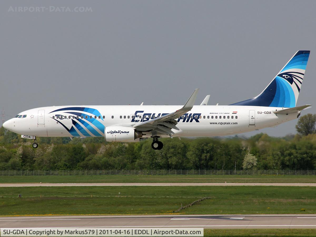 SU-GDA, 2009 Boeing 737-866 C/N 35565, Canon EOS 550D / 18 - 135 mm