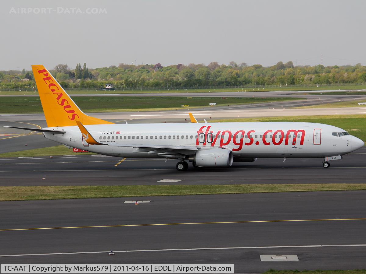 TC-AAT, 2010 Boeing 737-82R C/N 40872, Canon EOS 550D / 18 - 135 mm
