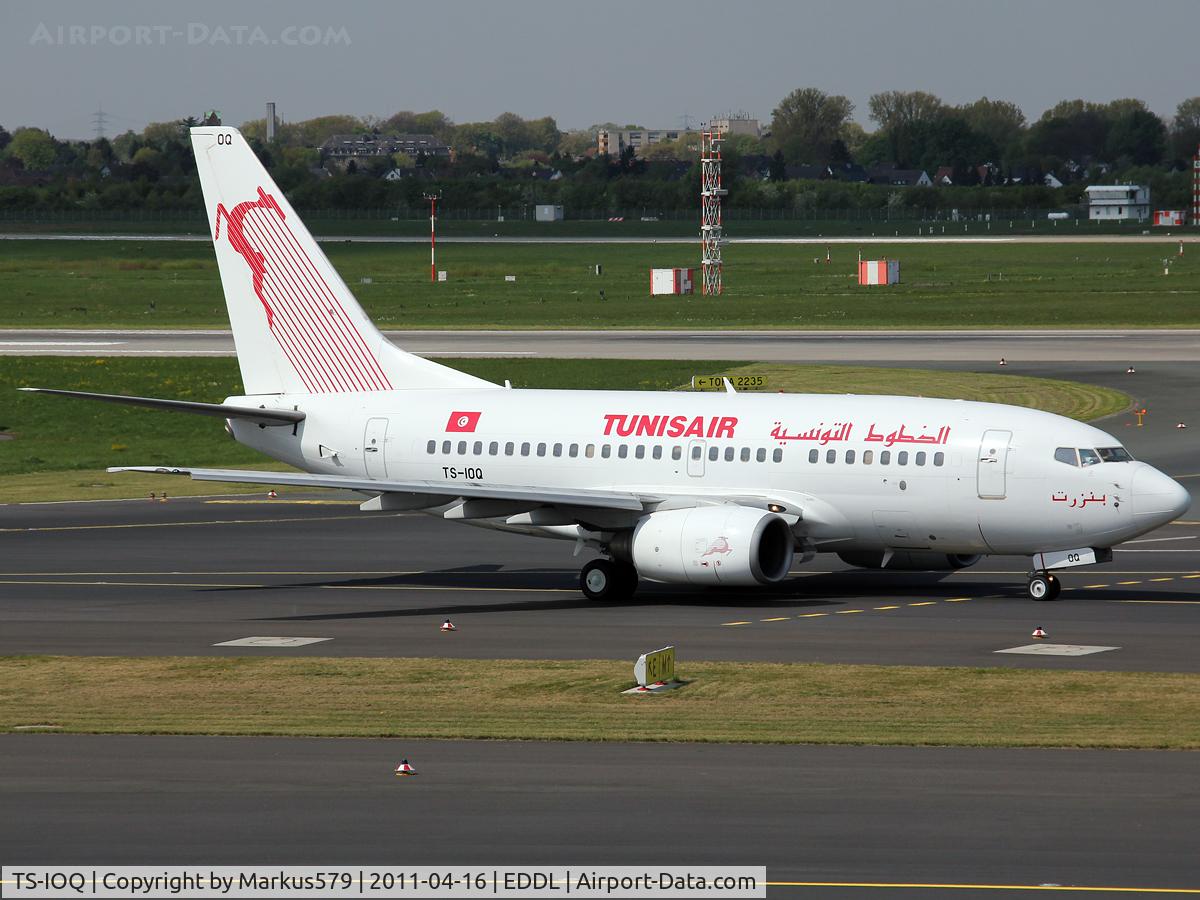 TS-IOQ, 2000 Boeing 737-6H3 C/N 29501, Canon EOS 550D / 18 - 135 mm