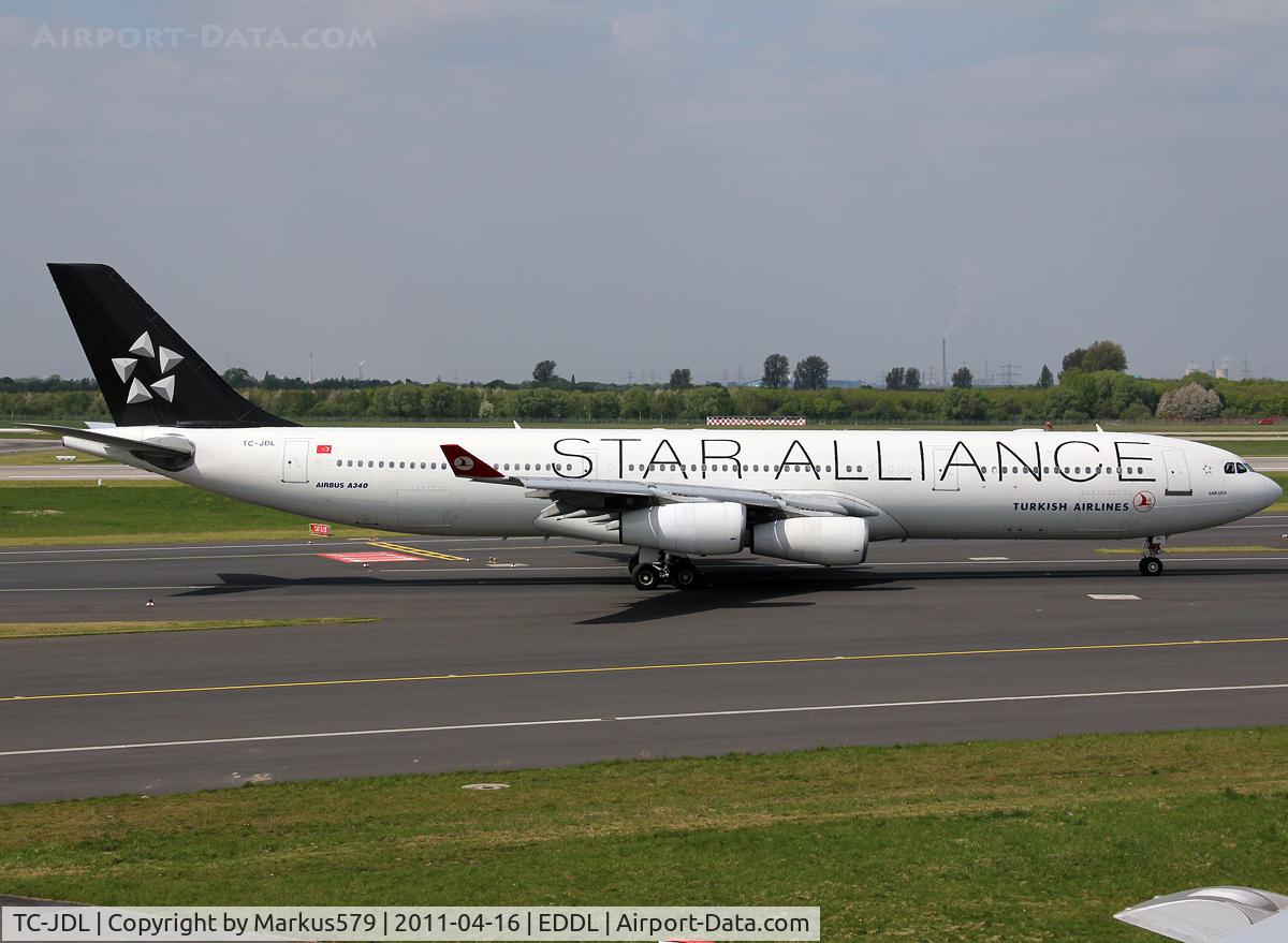 TC-JDL, 1994 Airbus A340-311 C/N 057, Canon EOS 550D / 18 - 135 mm
