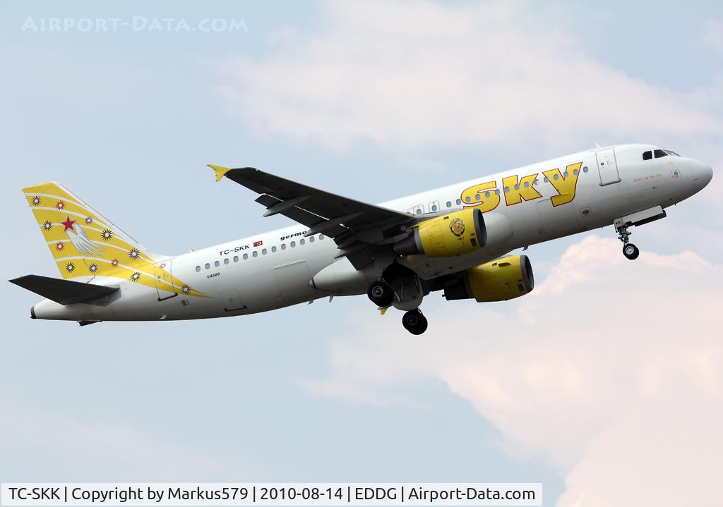 TC-SKK, 1990 Airbus A320-211 C/N 148, Take off with 25 min delay to Antalya