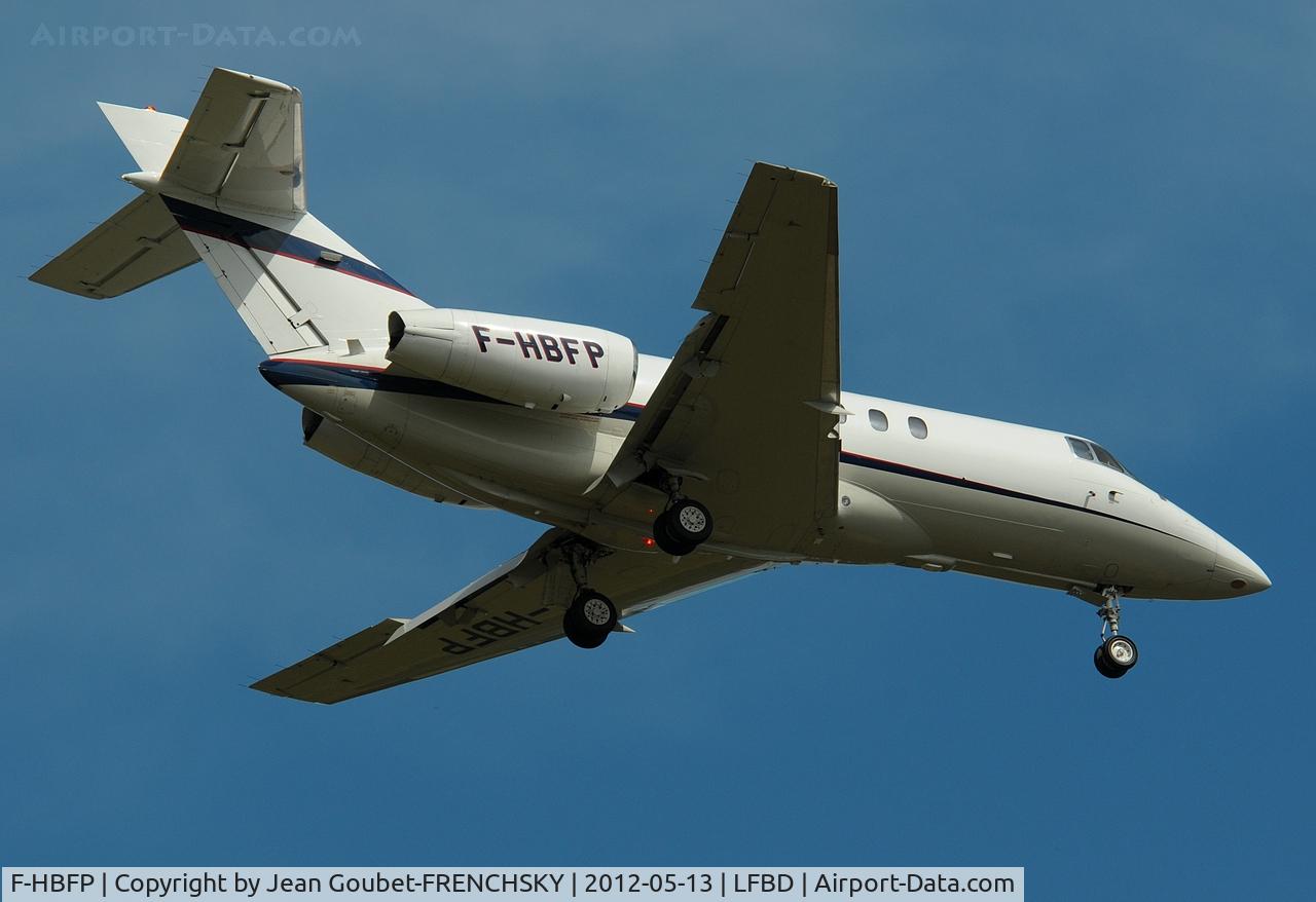 F-HBFP, 2004 Raytheon Hawker 800XP C/N 258689, Leadair Unijet landing 05