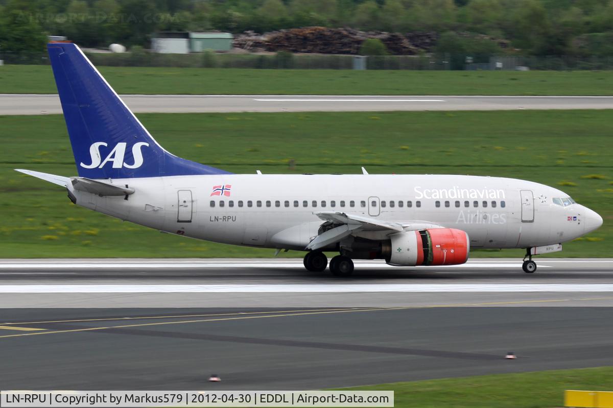LN-RPU, 1999 Boeing 737-683 C/N 28312, Canon EOS 50D / EF 100 - 400 mm IS USM