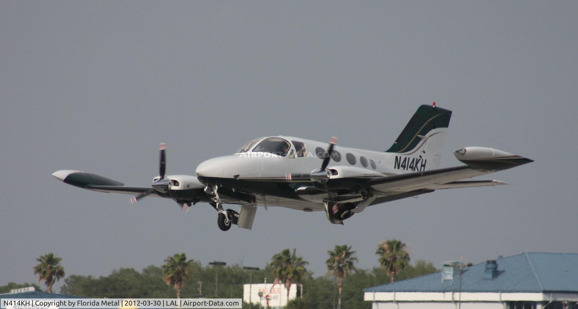 N414KH, 1977 Cessna 414 Chancellor C/N 414-0915, Cessna 414