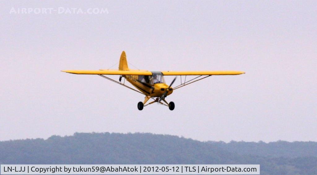 LN-LJJ, 1953 Piper L-18C Super Cub (PA-18-95) C/N 18-3088, 2012 Airexpo Toulouse