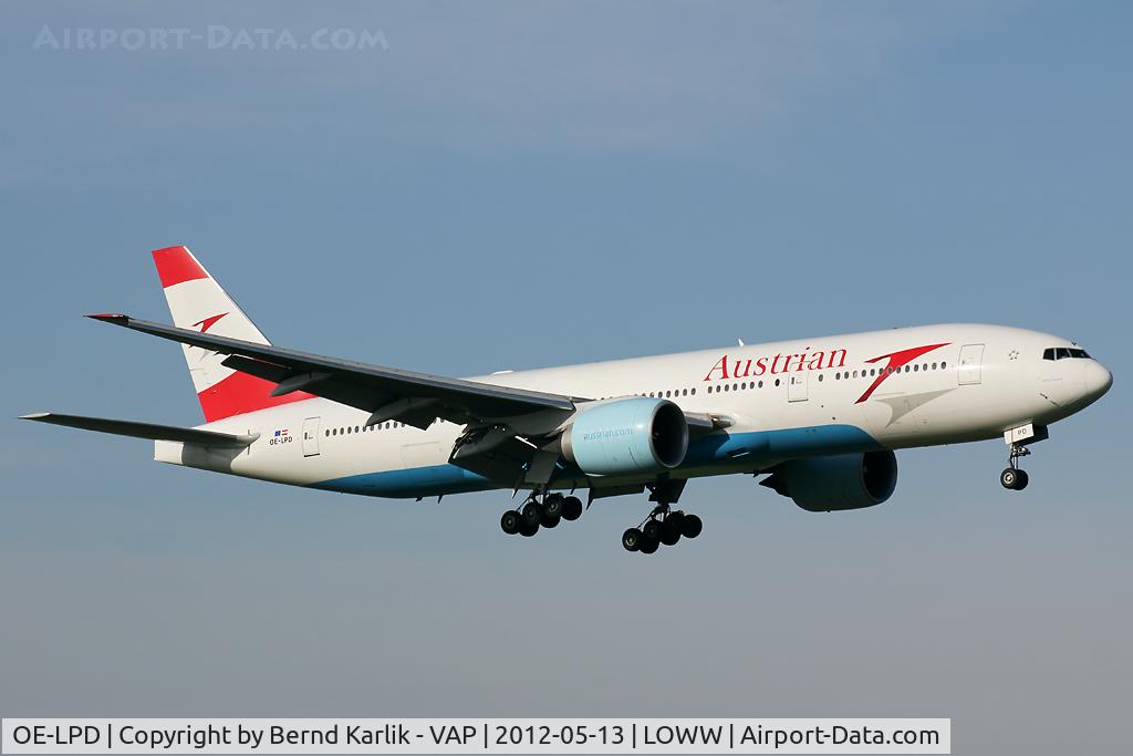 OE-LPD, 2006 Boeing 777-2Z9/ER C/N 35960, Shortly before touching down on Rwy 34