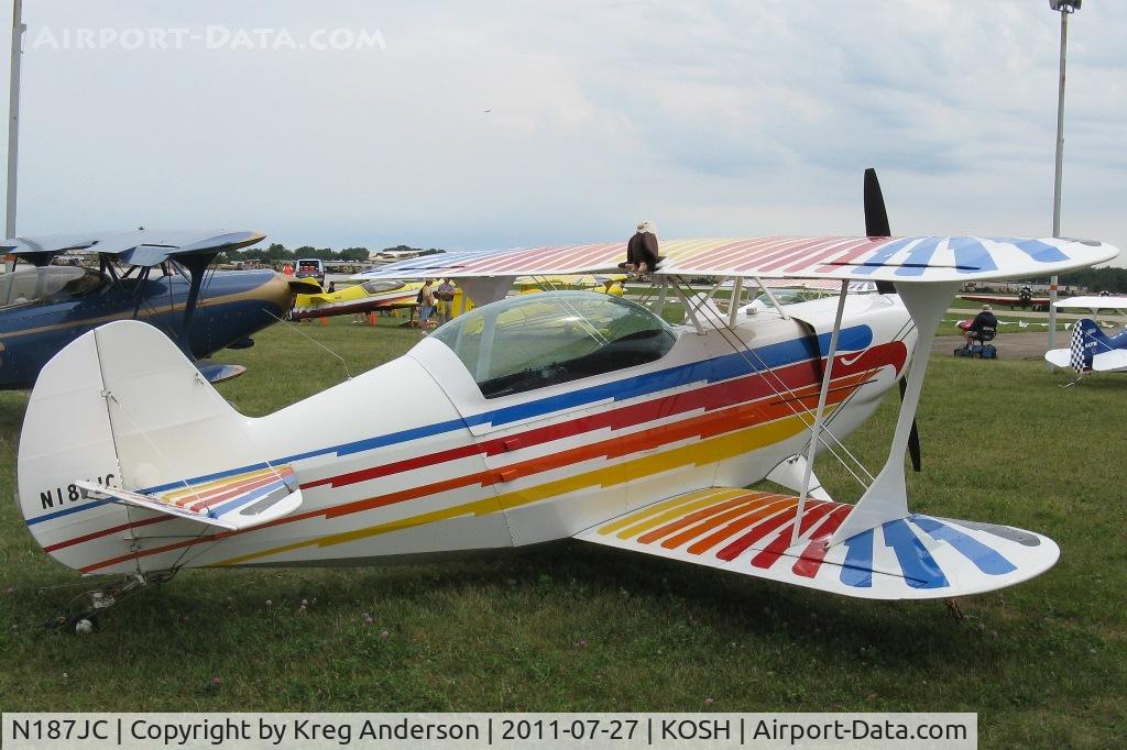 N187JC, 1988 Christen Eagle II C/N 0001 (N187JC), EAA AirVenture 2011