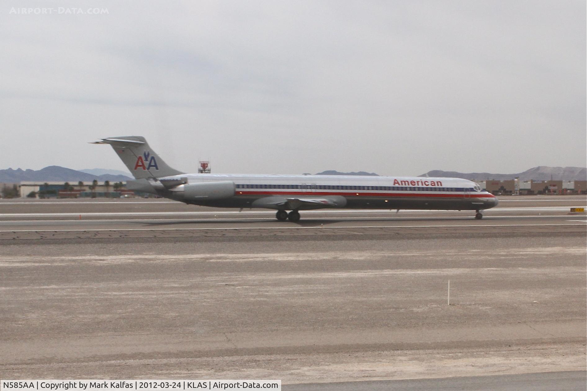 N585AA, 1991 McDonnell Douglas MD-82 (DC-9-82) C/N 53248, American Airlines Mcdonnell Douglas DC-9-82, AAL878 departing RWY 25R en route to KDFW.
