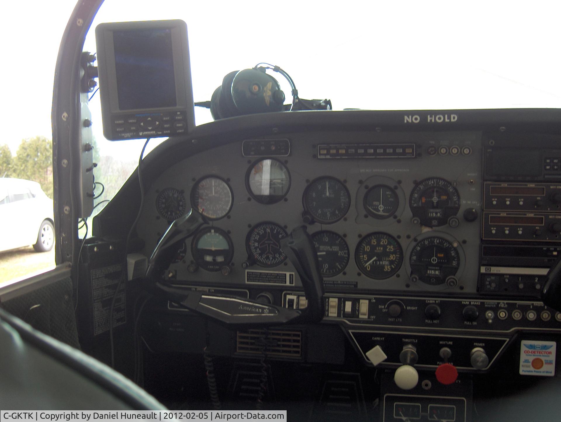 C-GKTK, 1972 American Aviation AA-5 Traveler C/N AA5-0174, Inside