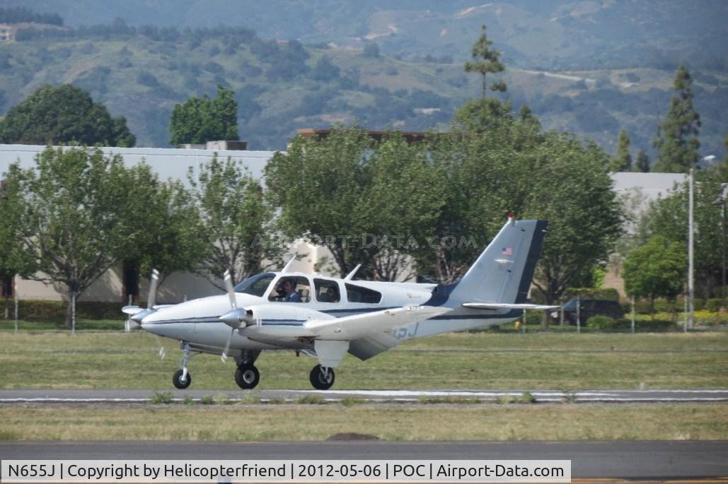 N655J, 1968 Beech 95-B55 (T42A) Baron C/N TC-1090, Down and rolling out