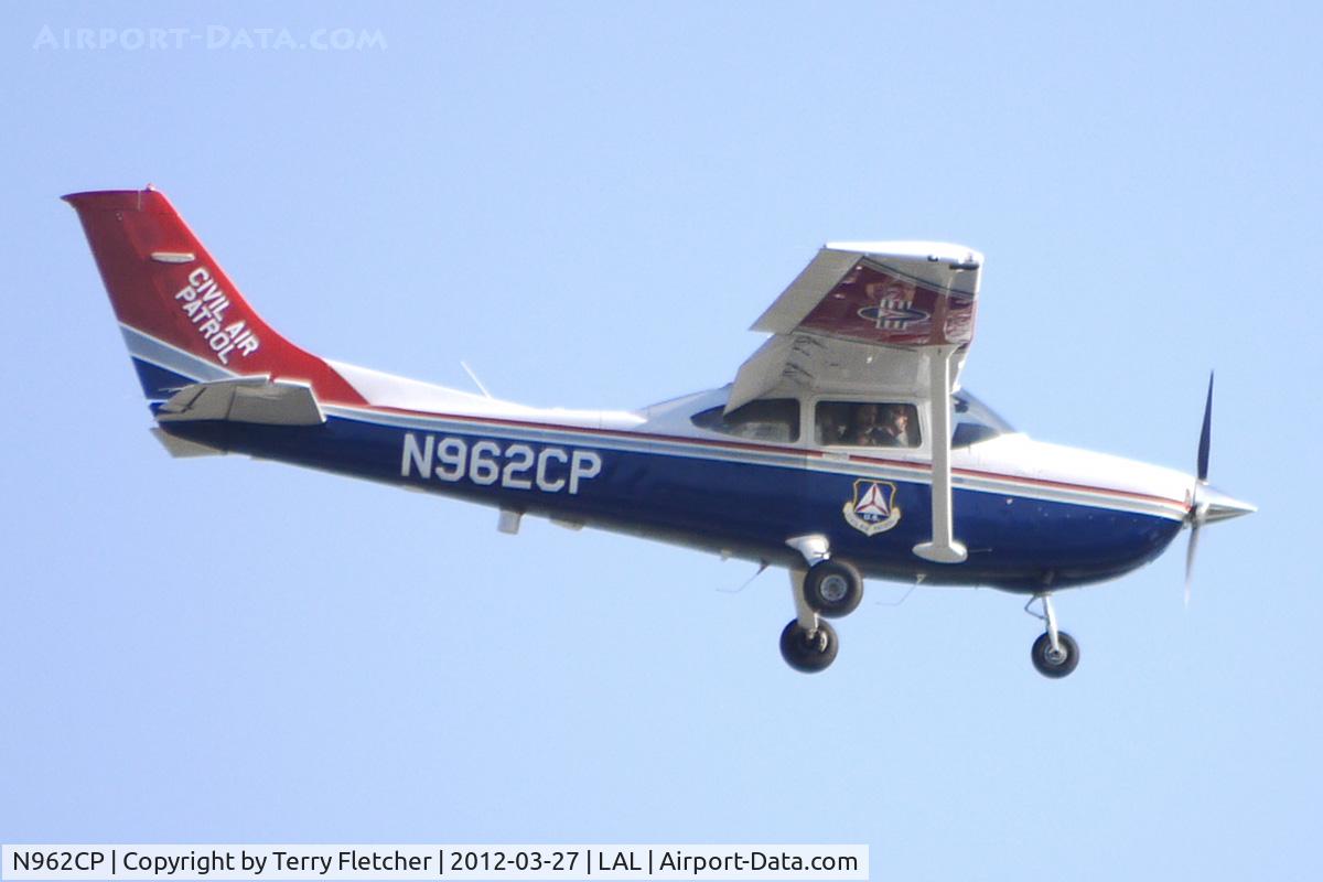 N962CP, 2007 Cessna 182T Skylane C/N 18281972, At 2012 Sun N Fun