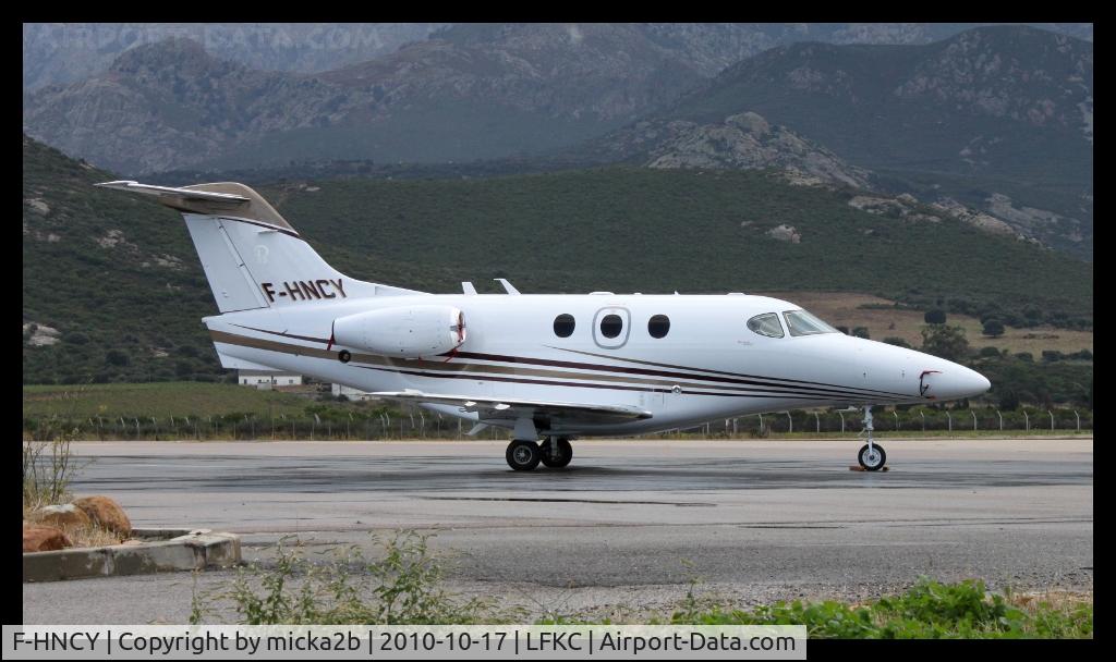 F-HNCY, 2008 Hawker Beechcraft 390 C/N RB-230, Parked