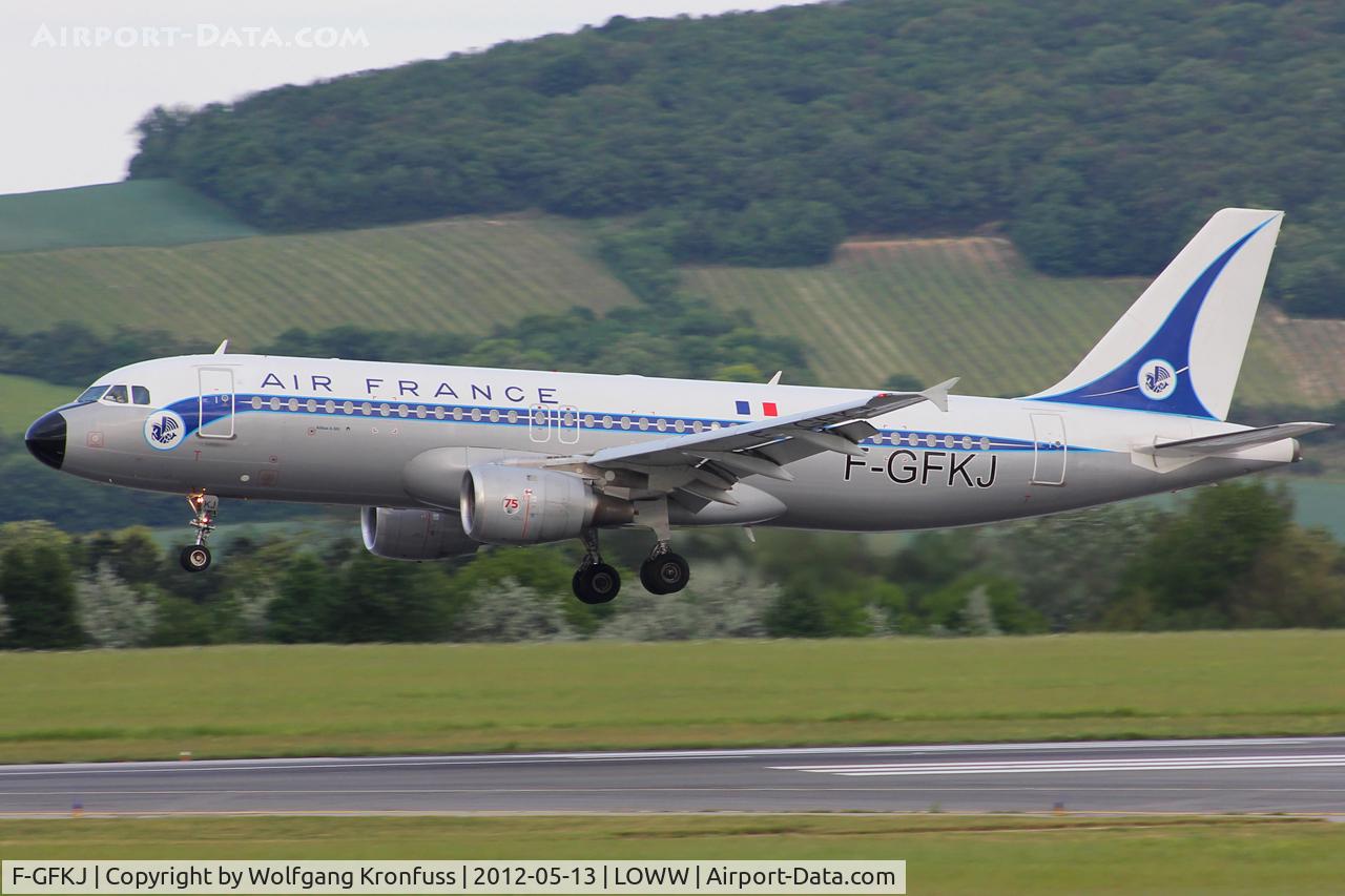 F-GFKJ, 1989 Airbus A320-211 C/N 0063, Air France
