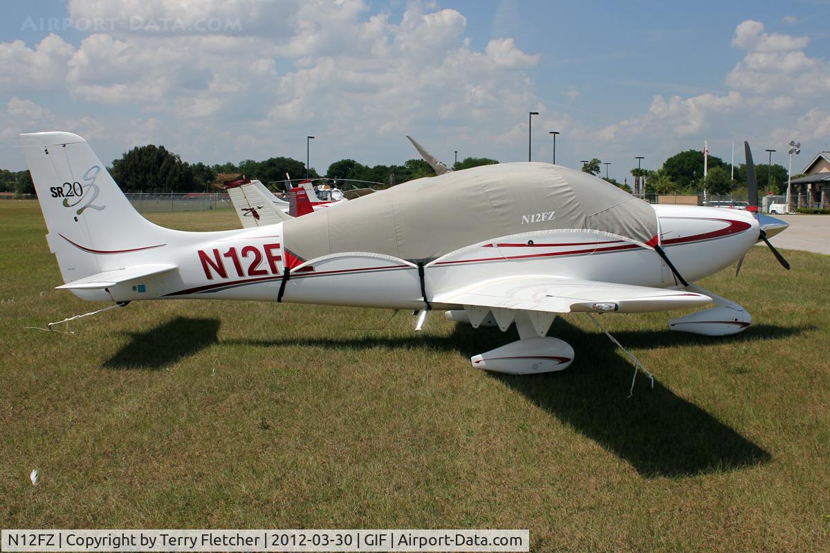N12FZ, 2006 Cirrus SR20 C/N 1670, At Gilbert Airport ,Winter Haven , Florida
