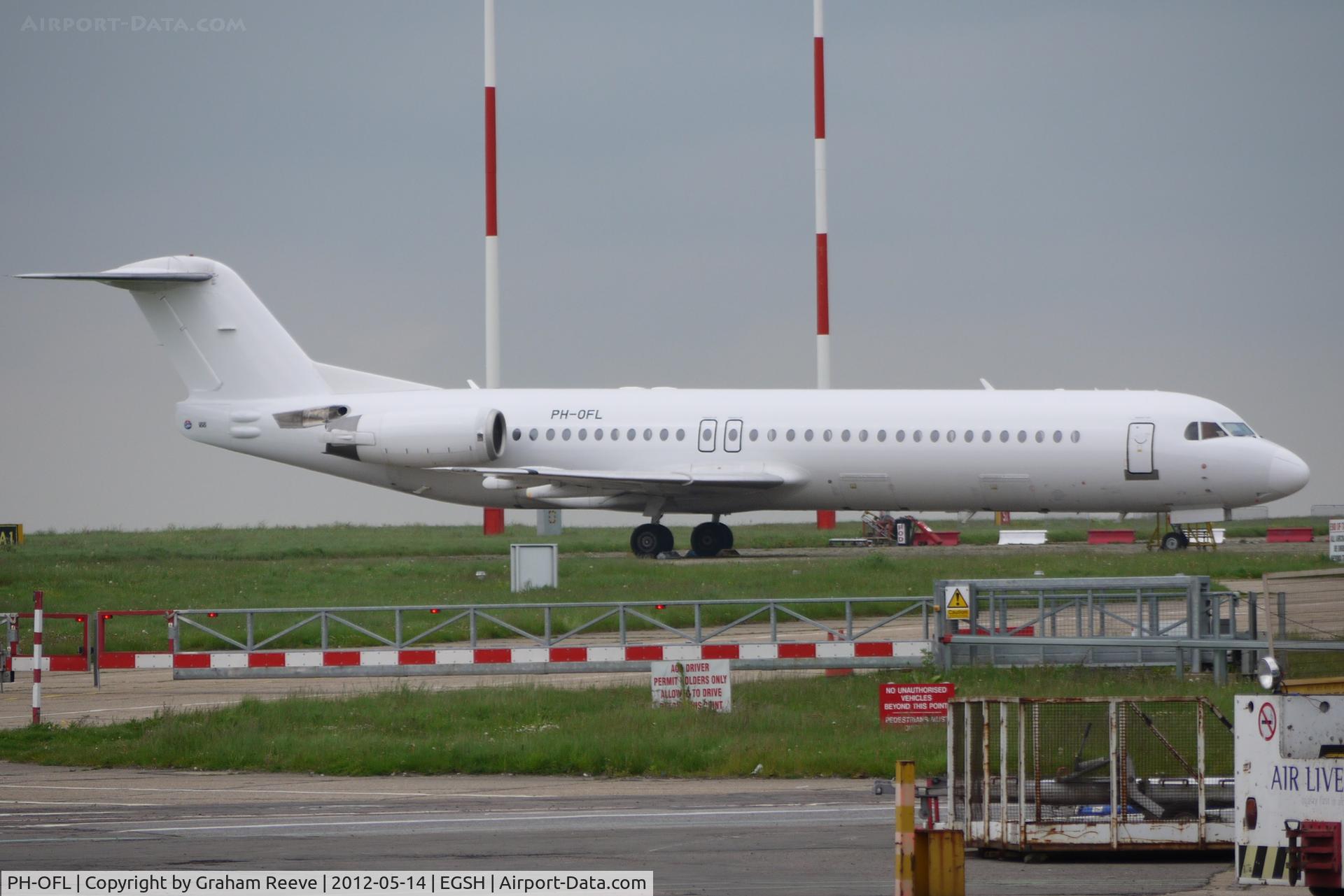 PH-OFL, 1993 Fokker 100 (F-28-0100) C/N 11444, Repainted in an all white scheme.