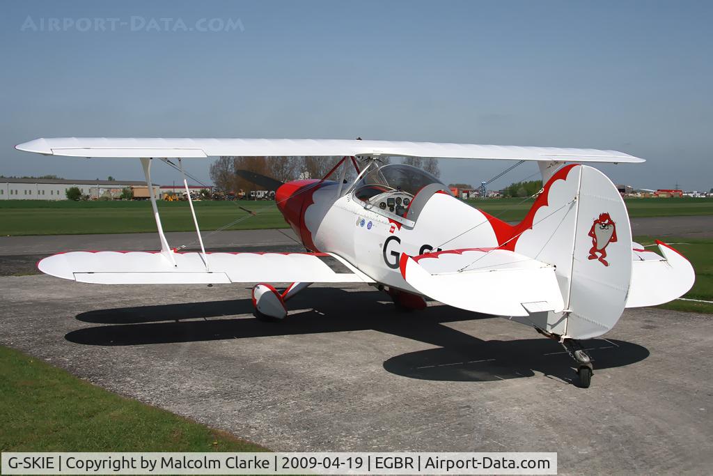 G-SKIE, 1989 Steen Skybolt C/N AACA/357, Steen Skybolt, Breighton Airfield, April 2009.