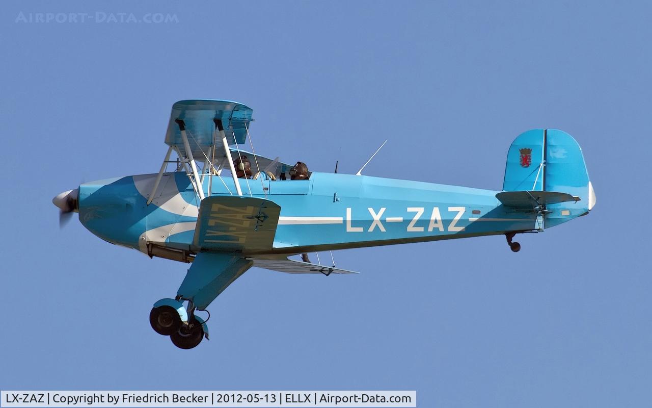 LX-ZAZ, 1953 CASA 1-131E Jungmann C/N 2032, short final RW06