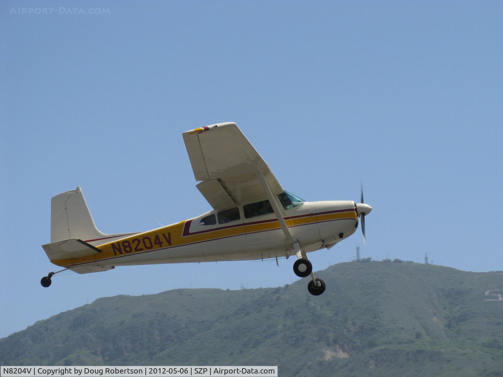 N8204V, 1966 Cessna 180H Skywagon C/N 18051706, 1966 Cessna 180H, Continental O-470 230 Hp, takeoff climb Rwy 22