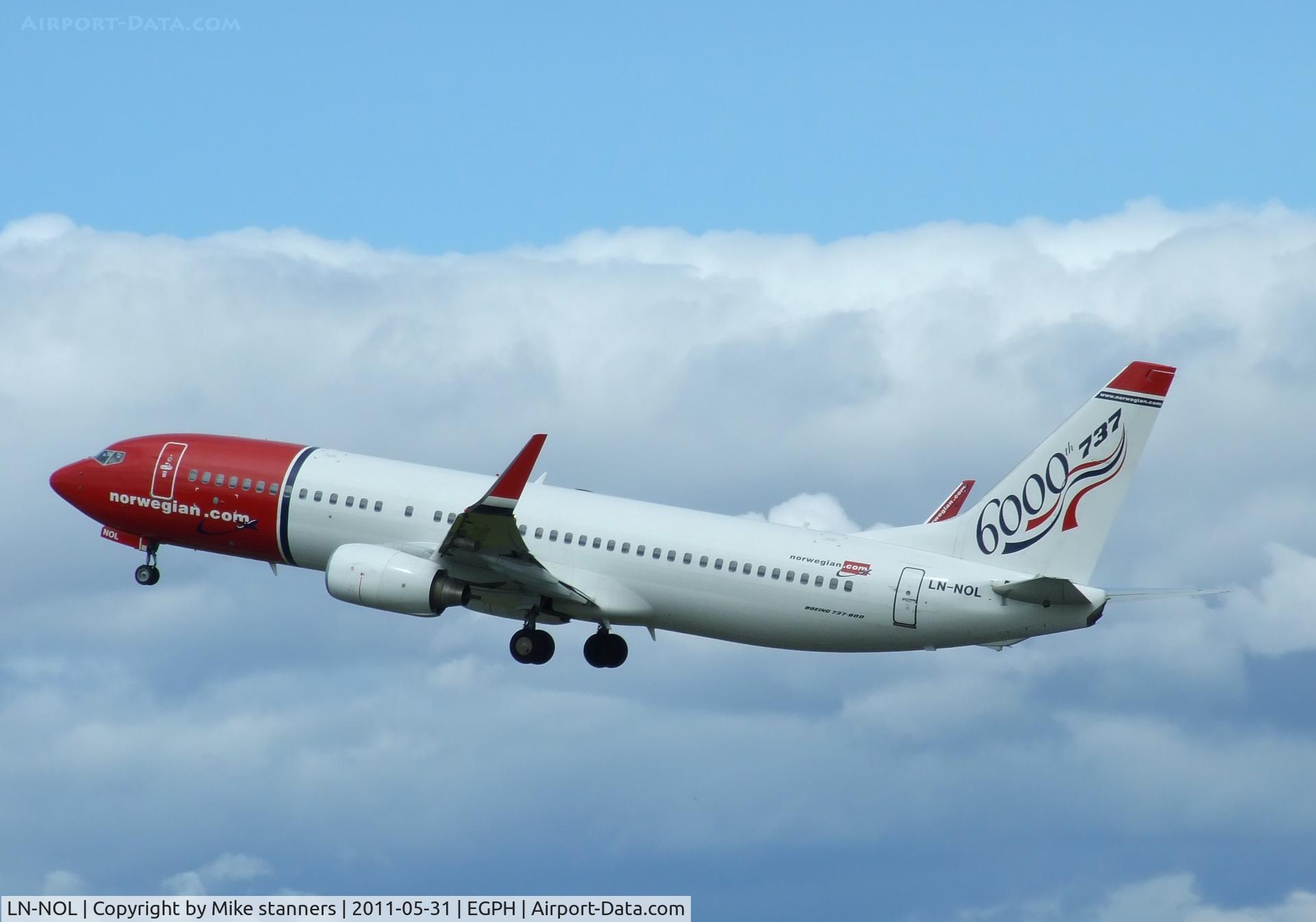 LN-NOL, 2009 Boeing 737-8Q8 C/N 37159, Norwegian air shuttle B737-800 With special tail markings