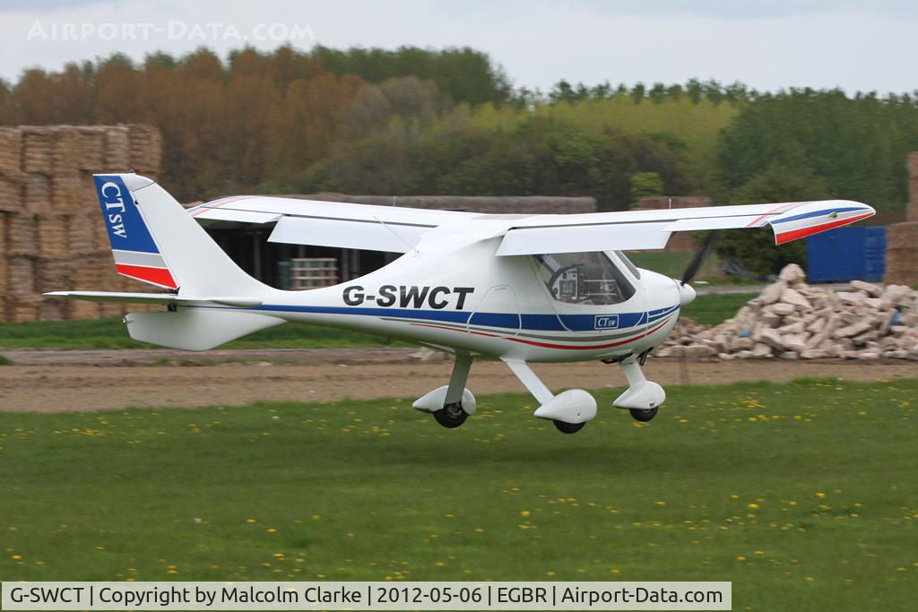 G-SWCT, 2008 Flight Design CTSW C/N 07.11.05, Flight Design CTSW at Breighton Airfield's 2012 May-hem Fly-In.
