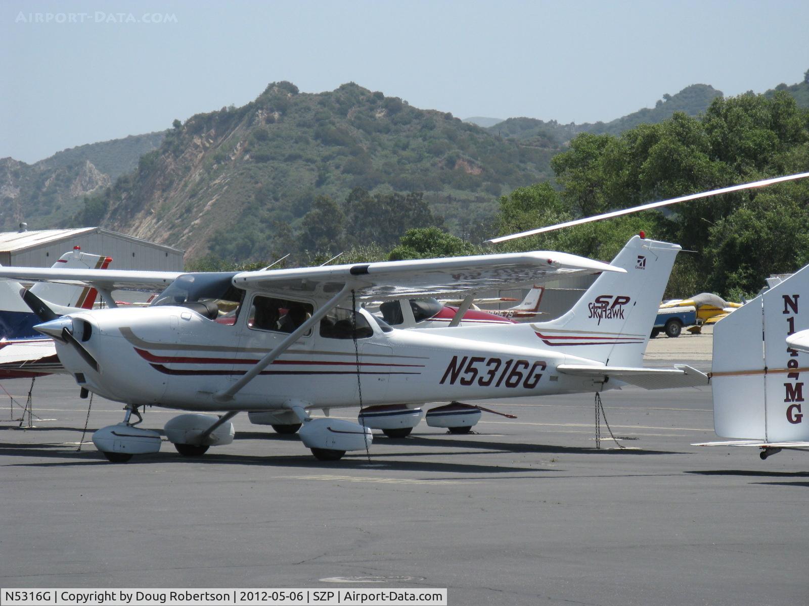 N5316G, Cessna 172S C/N 172S9294, 2005 Cessna 172S SKYHAWK SP, Lycoming IO-360-L2A 180 Hp, CS prop