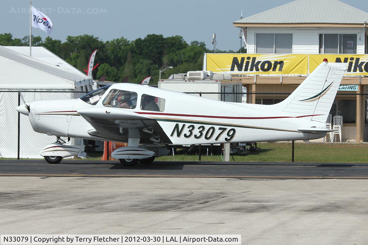 N33079, 1975 Piper PA-28-140 C/N 28-7525150, At 2012 Sun N Fun